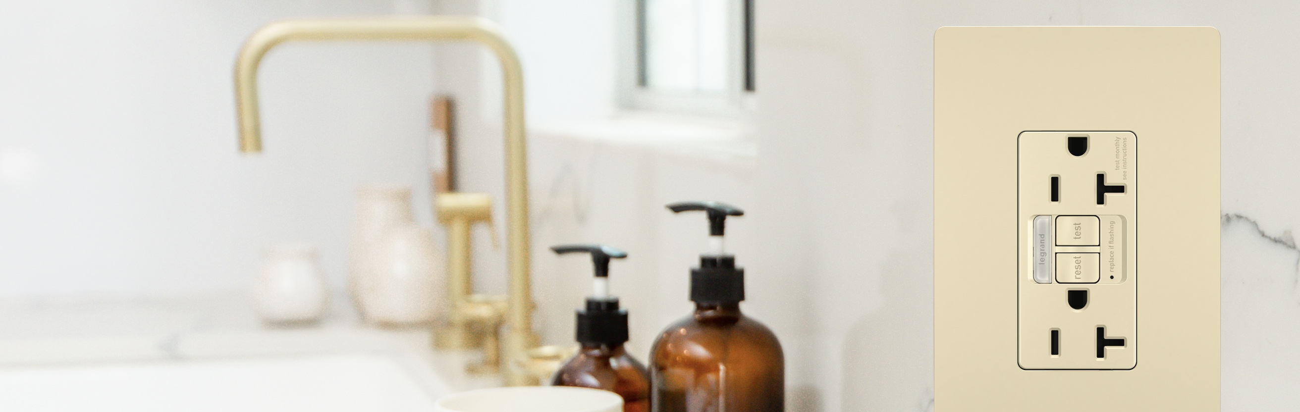 EWS-LivingSpaces-KitchenOutlets-BannerImg-D.jpg EWS-LivingSpaces-KitchenOutlets-BannerImg-D.jpg